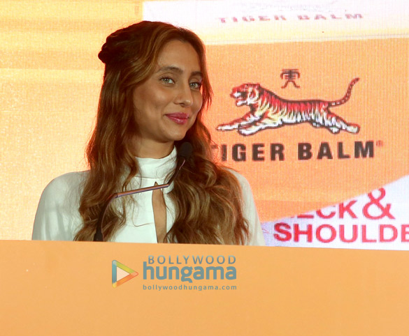 anusha dandekar snapped promoting tiger balm 6