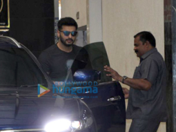 Arjun Kapoor snapped outside Ashutosh Gowariker’s office