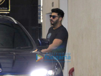 Arjun Kapoor snapped outside Ashutosh Gowariker's office