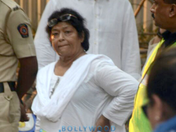 Celebs attend Sridevi's cremation ceremony at Seva Samaj Crematorium and Hindu Cemetery in Vile Parle, Mumbai