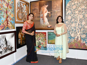 Celebs grace India Art Festival inauguration