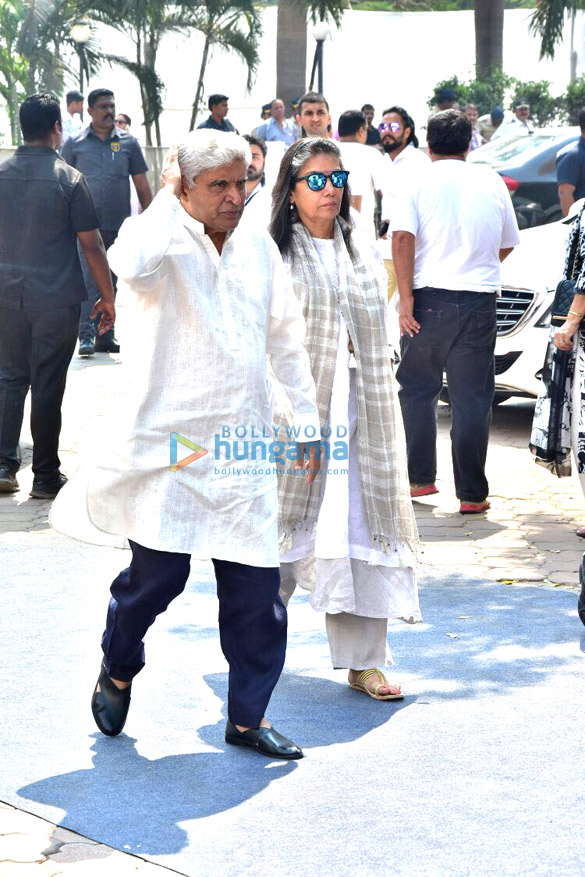 celebs snapped attending sridevis condolence meeting at celebrations sports club 1