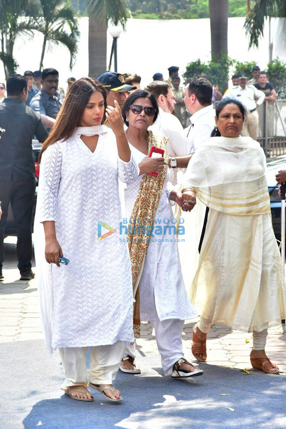 celebs snapped attending sridevis condolence meeting at celebrations sports club 7