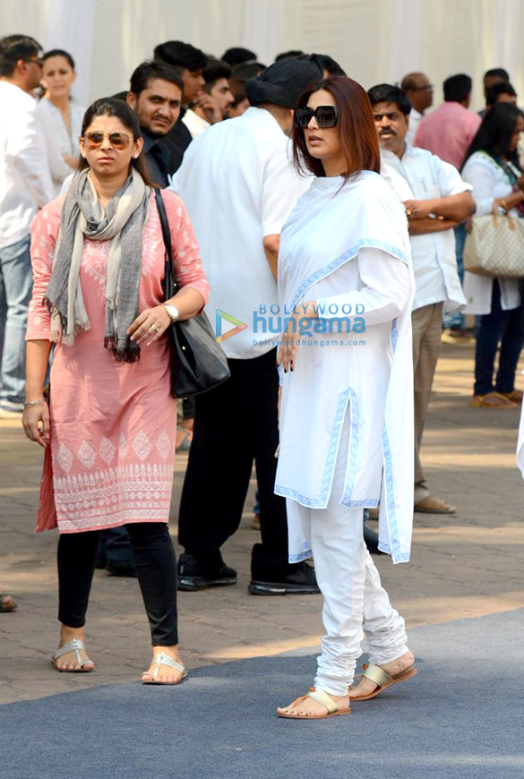 celebs snapped attending sridevis condolence meeting at celebrations sports club9 22