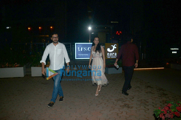 dia mirza snapped with sahil sangha post dinner at bkc 3
