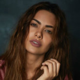 Esha Gupta to turn blogger; will talk about dealing with online trolls