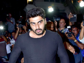 Farhan Akhtar and his mother, Saroj Khan, Ritesh Sidhwani and Farah Khan snapped at Anil Kapoor's house