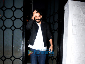 Harshvardhan Kapoor and Monica Dogra snapped in Mumbai