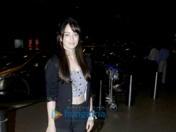 Hrithik Roshan, Ameesha Patel and others snapped at the airport