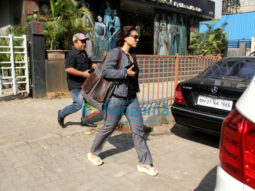 Kajol snapped at Vikram Phadnis’ store in Juhu