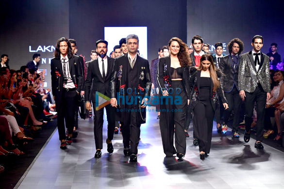 karan johar walks the ramp for shane and falguni peacock 11 4