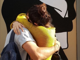 Kiss & Tell: Virat Kohli and Anushka Sharma locked in a hearty embrace will make you fall in love!