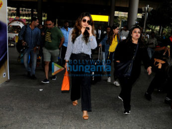 Kriti Sanon, Shilpa Shetty, Malaika Arora and others snapped at the airport