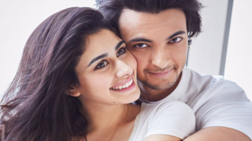 Loveratri couple Aayush Sharma and Warina Hussian look adorable in their first picture together