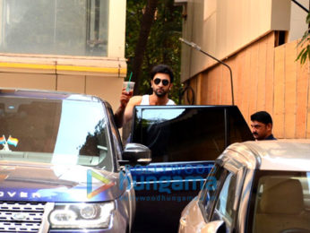 Ranbir Kapoor spotted after dance rehersals in Khar