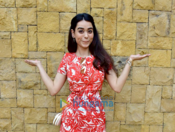 Saundarya Sharma does a special photoshoot for Valentine's Day