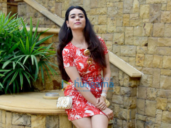 Saundarya Sharma does a special photoshoot for Valentine's Day