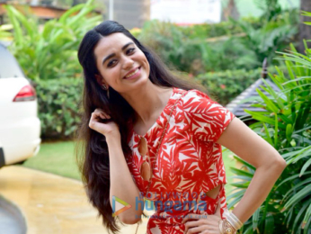 Saundarya Sharma does a special photoshoot for Valentine's Day