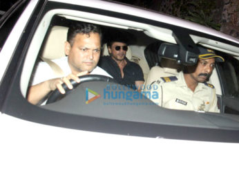 Shah Rukh Khan spotted at Dilip Kumar's residence