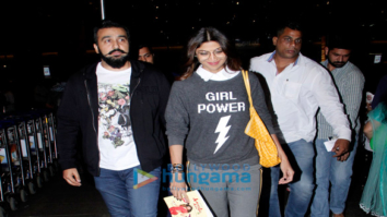 Shilpa Shetty, Raj Kundra and others snapped at the airport