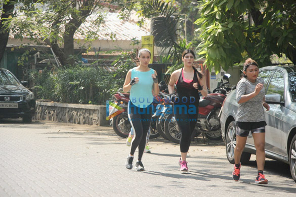 shraddha kapoor snapped jogging near mount mary in bandra 6