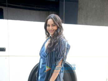 Sonakshi Sinha, Diljit Dosanjh and others promote their film 'Welcome to New York'