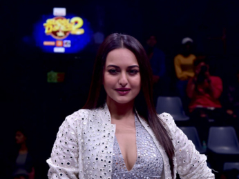 Sonakshi Sinha snapped on the sets of Super Dancer 2