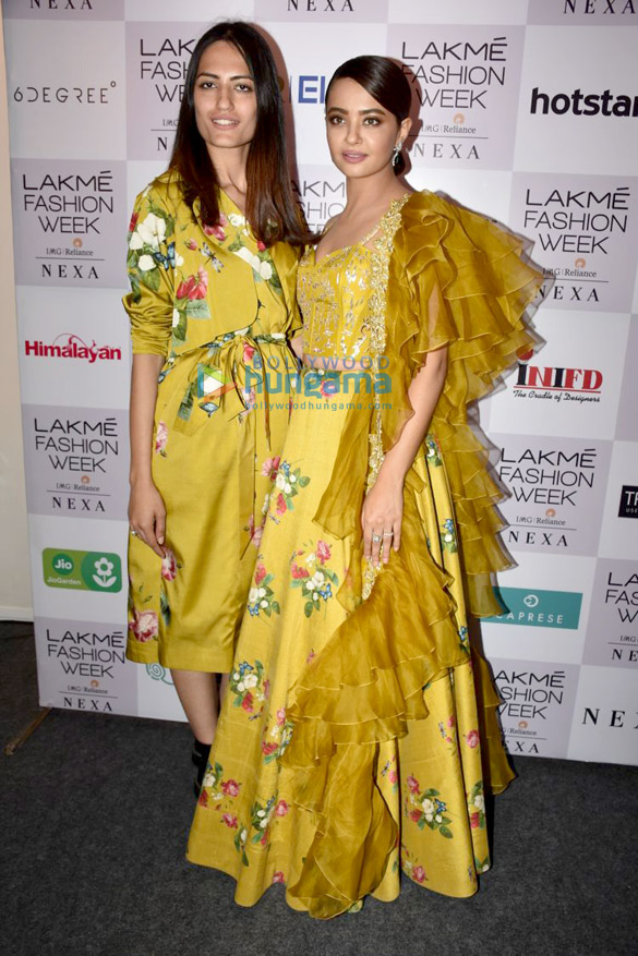 surveen chawla and others snapped attending the lakme fashion week 2018 6