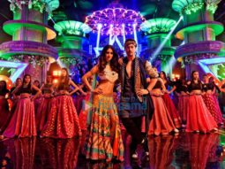 Tiger Shroff – Disha Patani starrer Baaghi 2 recreates ‘Mundiyan To Bach Ke’ in Bhangra style