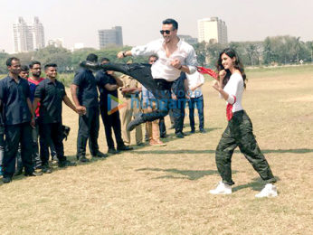 Tiger Shroff and Disha Patani arrive in a helicopter for the trailer launch of 'Baaghi 2'