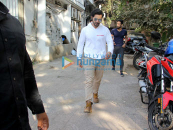 Varun Dhawan snapped outside Shoojit Sircar's office in Juhu