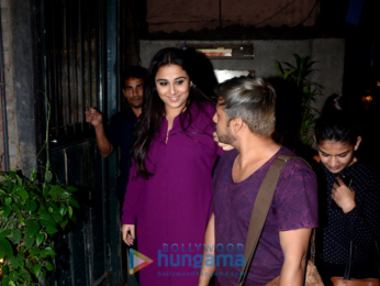 Vidya Balan snapped at Pali Village Cafe