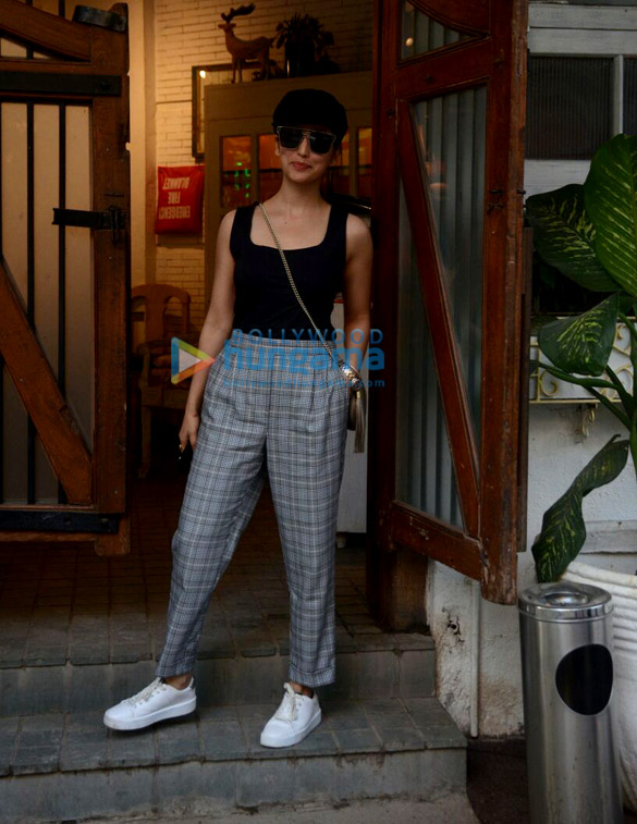 yami gautam snapped in juhu 4