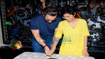 Aamir Khan celebrates his 53rd birthday with media
