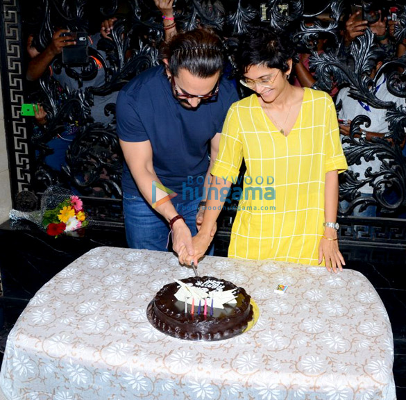 aamir khan celebrates his 53rd birthday with media 2