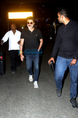 Anil Kapoor, Yami Gautam and others snapped at the airport