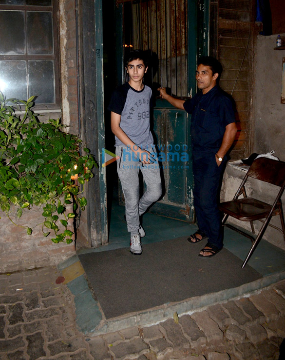 arbaaz khan snapped with his son post dinner at pali cafe in bandra 2