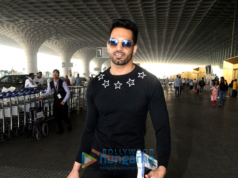 Bipasha Basu and Upen Patel snapped at the airport