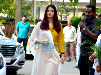Celebs attend Shammi Anuty's prayer meet