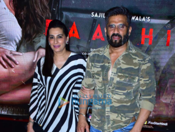 Celebs attend the premiere of Baaghi 2