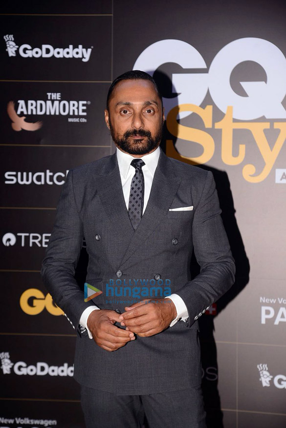 celebs grace gq style awards1 8