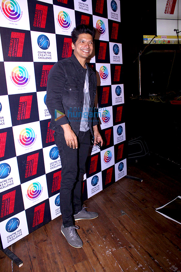 celebs grace the launch of the new album rahi 5