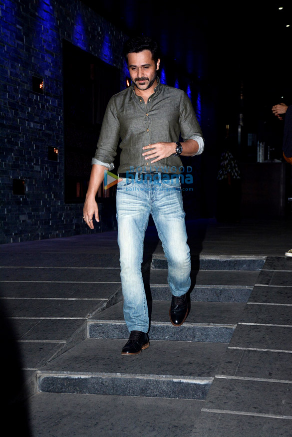 emraan hashmi spotted with his friends at hakkasan 3