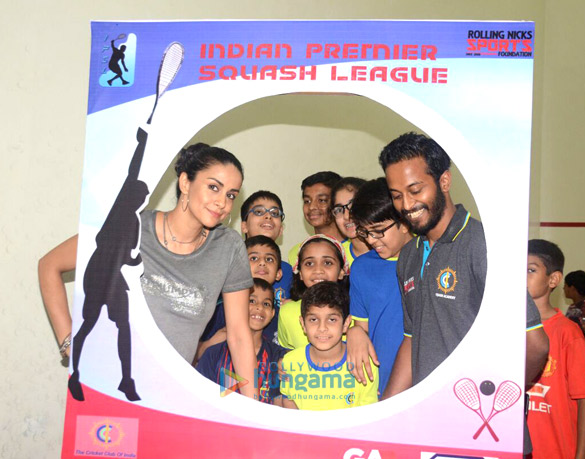 gul panag graces the launch of the indian premier squash league 1
