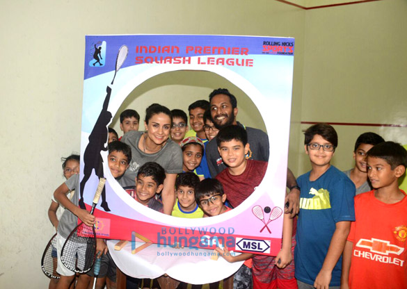 gul panag graces the launch of the indian premier squash league 2