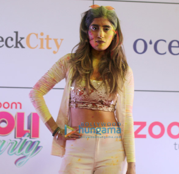 huma urvashi manish grace the zoom holi party 2018 9