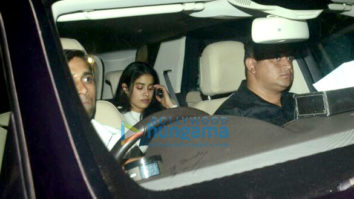 Janhvi Kapoor snapped on location in Khar