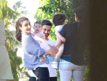 Kareena Kapoor Khan, Soha Ali Khan and Kunal Khemu snapped with their kids