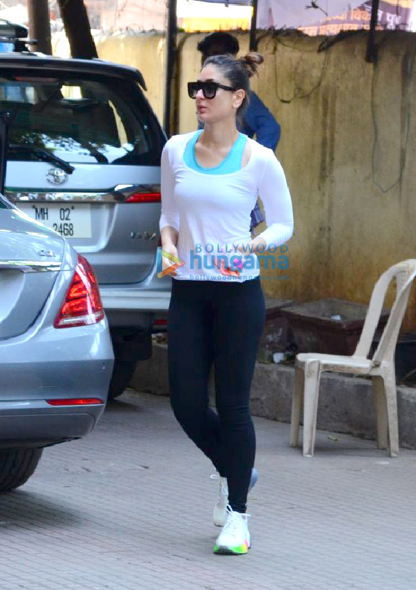 Kareena Kapoor Khan spotted at gym in Bandra Kareena Kapoor Khan spotted at gym in Bandra