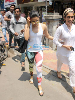 Kiara Advani spotted at a cafe in Bandra